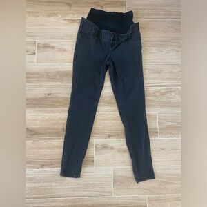 Old Navy Rockstar Maternity Super Skinny Jean with full panel belly band